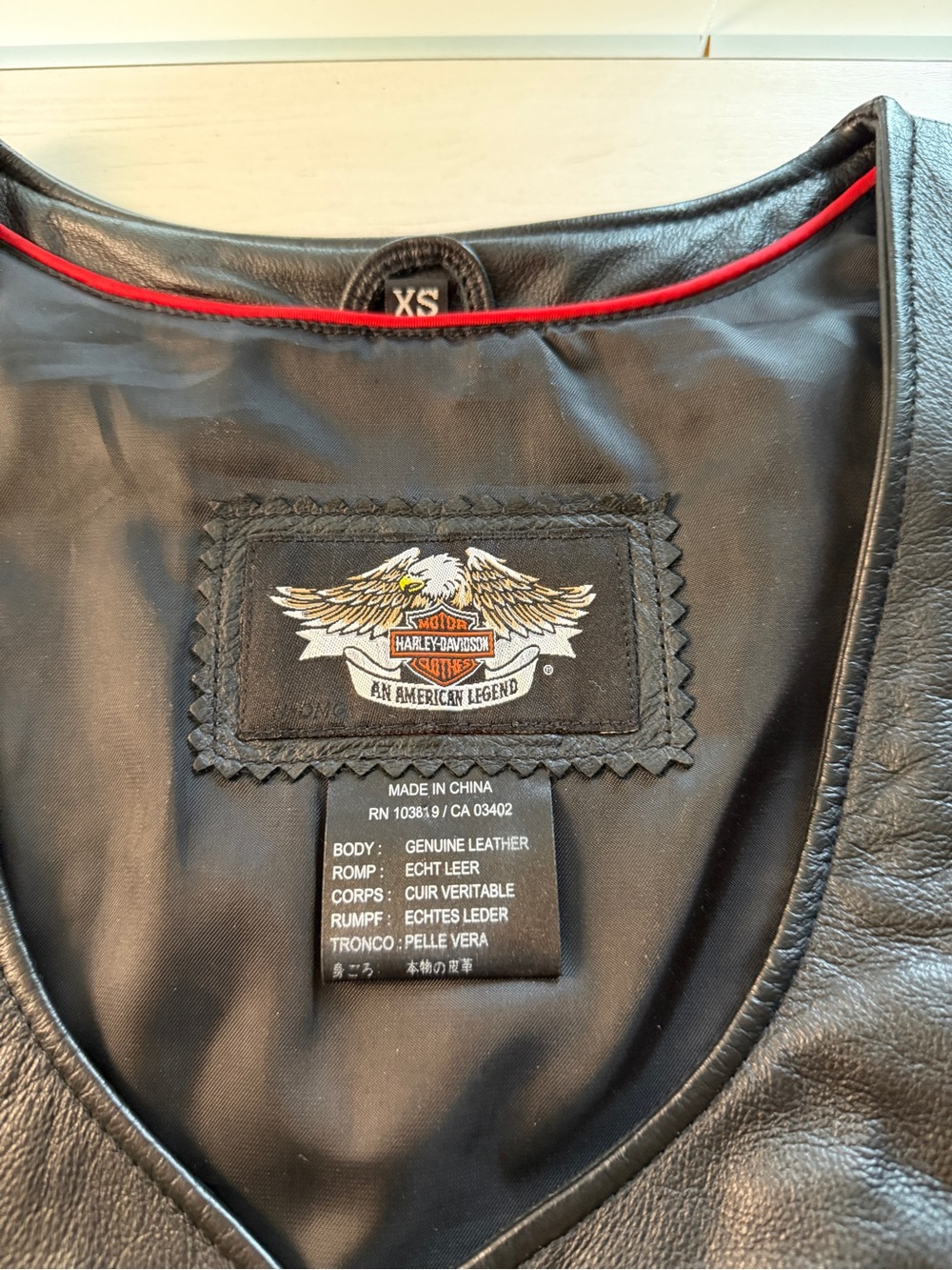 Harley-Davidson Black Leather Vest with Red Embroidery - Picture 4 of 8